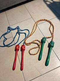 2 corde per saltare in stile vintage/retrò.