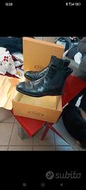 stivaletto uomo tod's 