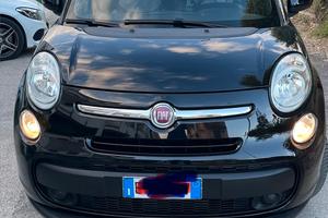 fiat 500 L living