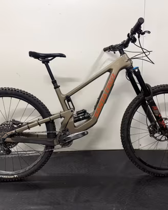 SANTA CRUZ MEGATOWER GX AXS RSV 2024