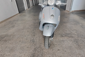 Vespa piaggio GTS 250 ie
