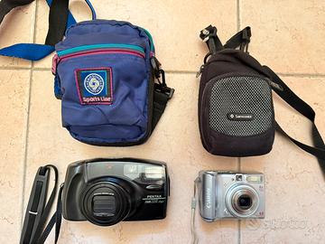 Coppia di macchine fotografiche