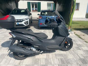 Scooter Sym JoymaxZ+ 300 2024 usato pochissimo
