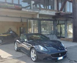 Ferrari California 2009, 489 CV, 18.000 km please 