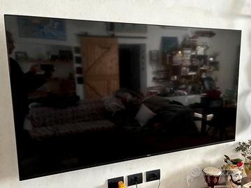 Televisore 70” danneggiato