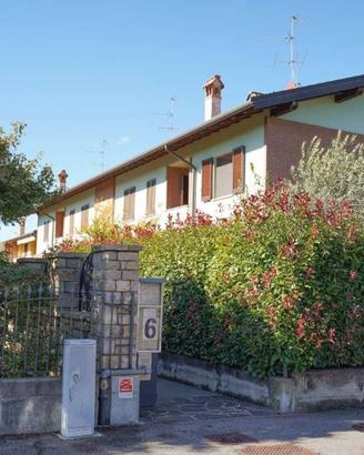 Villetta a schiera di 215 m² con più di 5 locali e