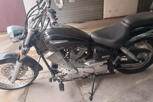 Yamaha 125 drag star