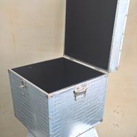 Bauletto cubico rinforzato in alluminio