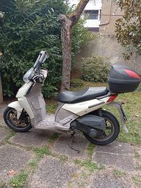 Aprilia Sportcity 200