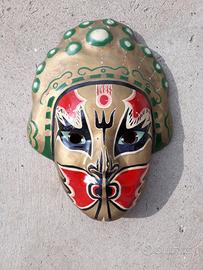Maschera vintage decorata cinese