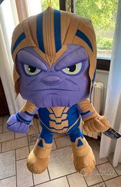 Pupazzo gigante Thanos dell’umiverso Marvel Avenge