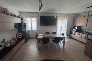 ? privato vende: splendido appartamento di 139 mq