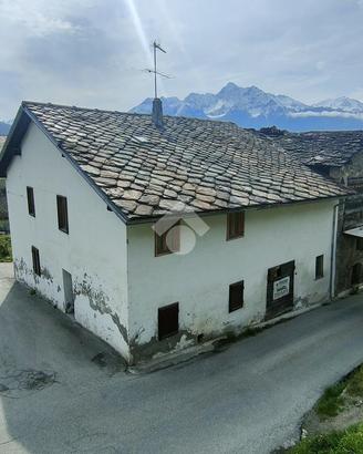 CASA SEMINDIPENDENTE A GIGNOD