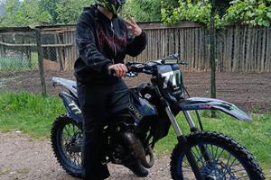 Monta gia un motore 70 cc, prezzo trattabile
