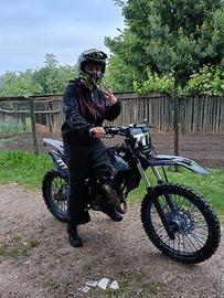 Monta gia un motore 70 cc, prezzo trattabile