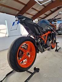 Super Duke R Evo