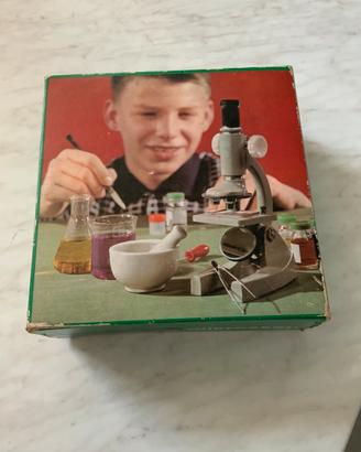 MICROSCOPIO EDUCATIVO ANNI 1960