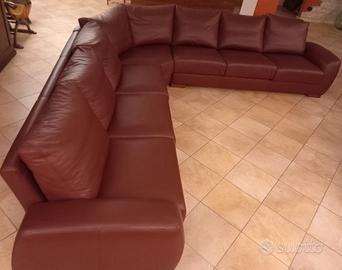 divano con letto matrimoniale in vera pelle 