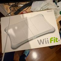 Wii Fit praticamente come nuova, usata quasi mai.