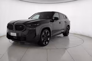 BMW XM 4.4 phev auto