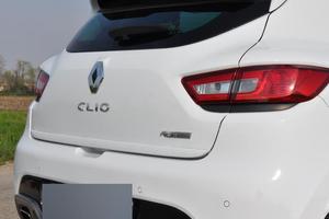 Clio IV rs trophy edizione numerata