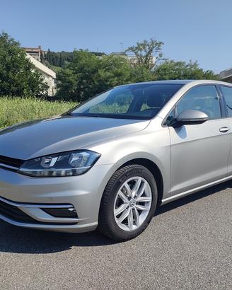 VOLKSWAGEN Golf 5p 1.6 tdi Business 115cv