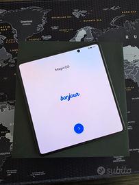 Honor Magic V5 512GB–Perfetto, Schermi e Cerniera