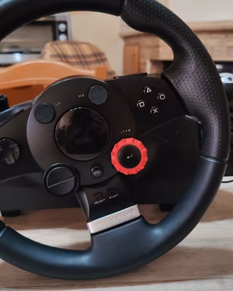 Volante logitech driving force gt