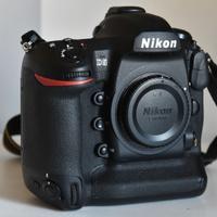Nikon D5 dual XQD, con 141.700 scatti