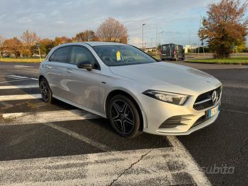 Mercedes Benz Classe A250e