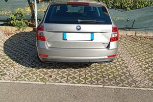 Skoda Octavia 1.4 TSI wagon Executive G-TEC 