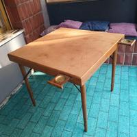 Tavolino da gioco pieghevole vintage