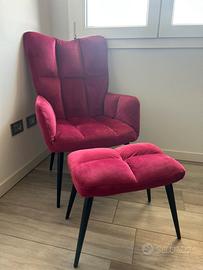 Poltrona rilassante con poggiapiedi