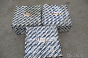 Cerchi in ferro e calotte ruote lancia k e Fulvia