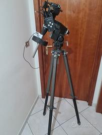 Montatura celestron per telescopio con cavalletto