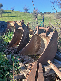 2 benne per terna caterpillar