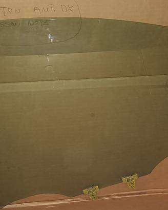 Set accessori portiera  ant. dx Nissan Note 2010
