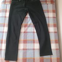 Pantaloni comodi elasticizzati da donna