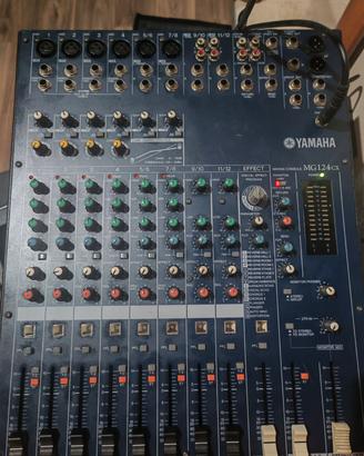 mixer yamaha mg12cx