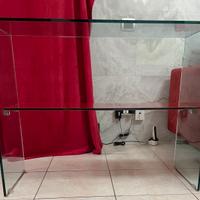 Consolle in vetro con ripiano rosso