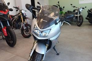 Kawasaki ER 6F GARANZIA 12 MESI