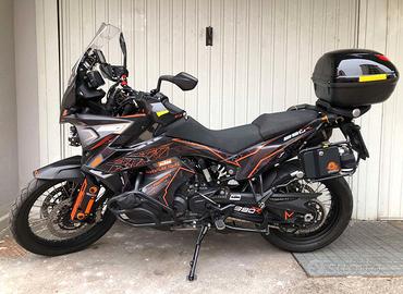 KTM 890 Adventure Superaccessoriata
