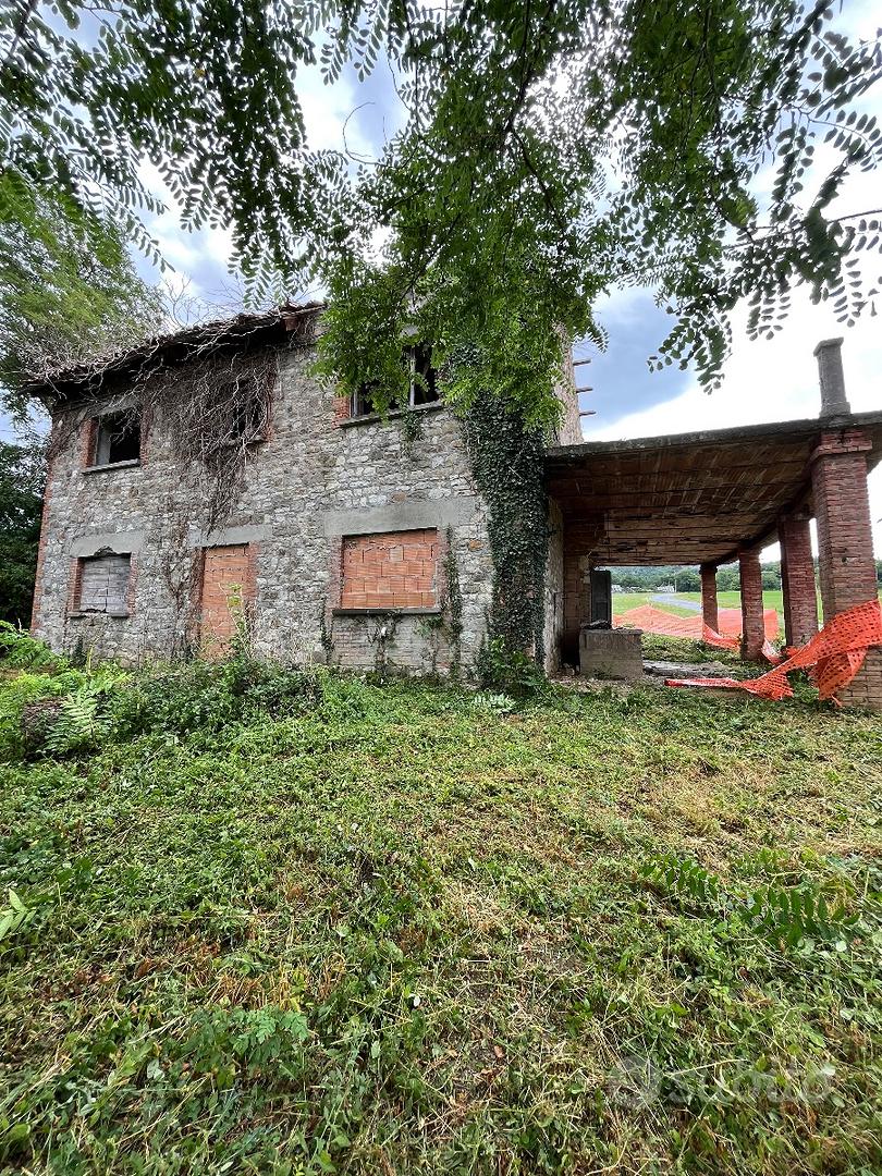 Casolare con terreno - Vista 4