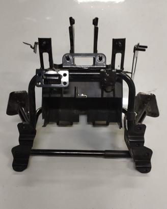 TELAIETTO PORTA BATTERIA KYMCO AK 550