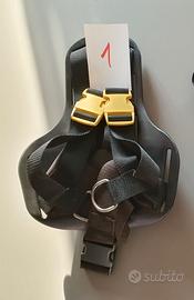 Schienalino per bombole da sub