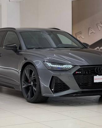 Audi RS6 4.0 quattro tiptronic