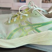 Asics Novablast 3 Limited Edition Tg. 45 Eu-11 Us