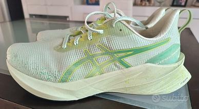 Asics Novablast 3 Limited Edition Tg. 45 Eu-11 Us