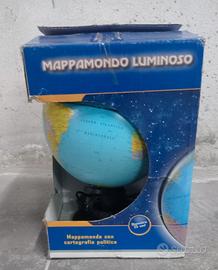 Mappamondo luminoso 