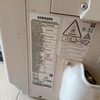 CONDIZIONATORE SAMSUNG CEBU 9000 BTU INVERTER R32 